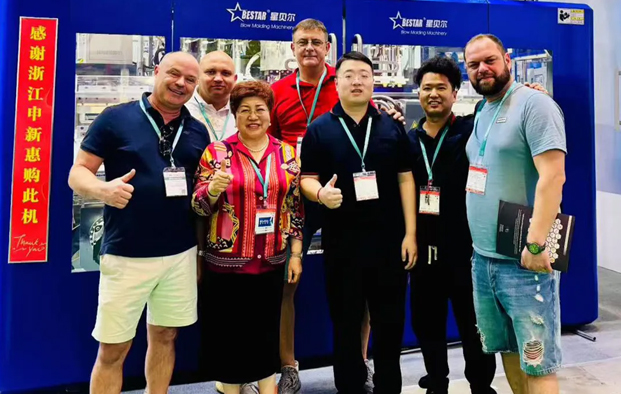 Suzhou Xingbeier Üreges alakító berendezések Co., Ltd.